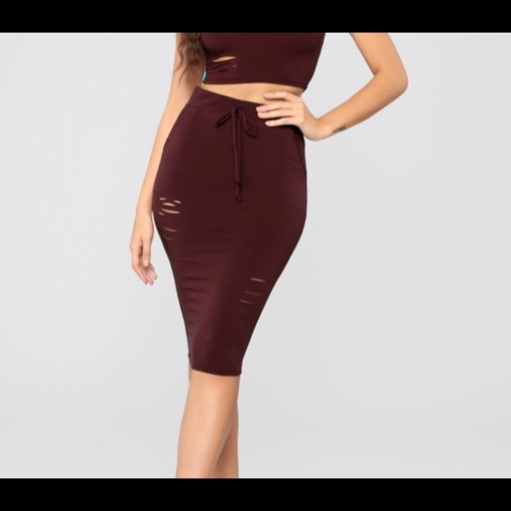 Fashion Nova Burgundy Distressed Skirt